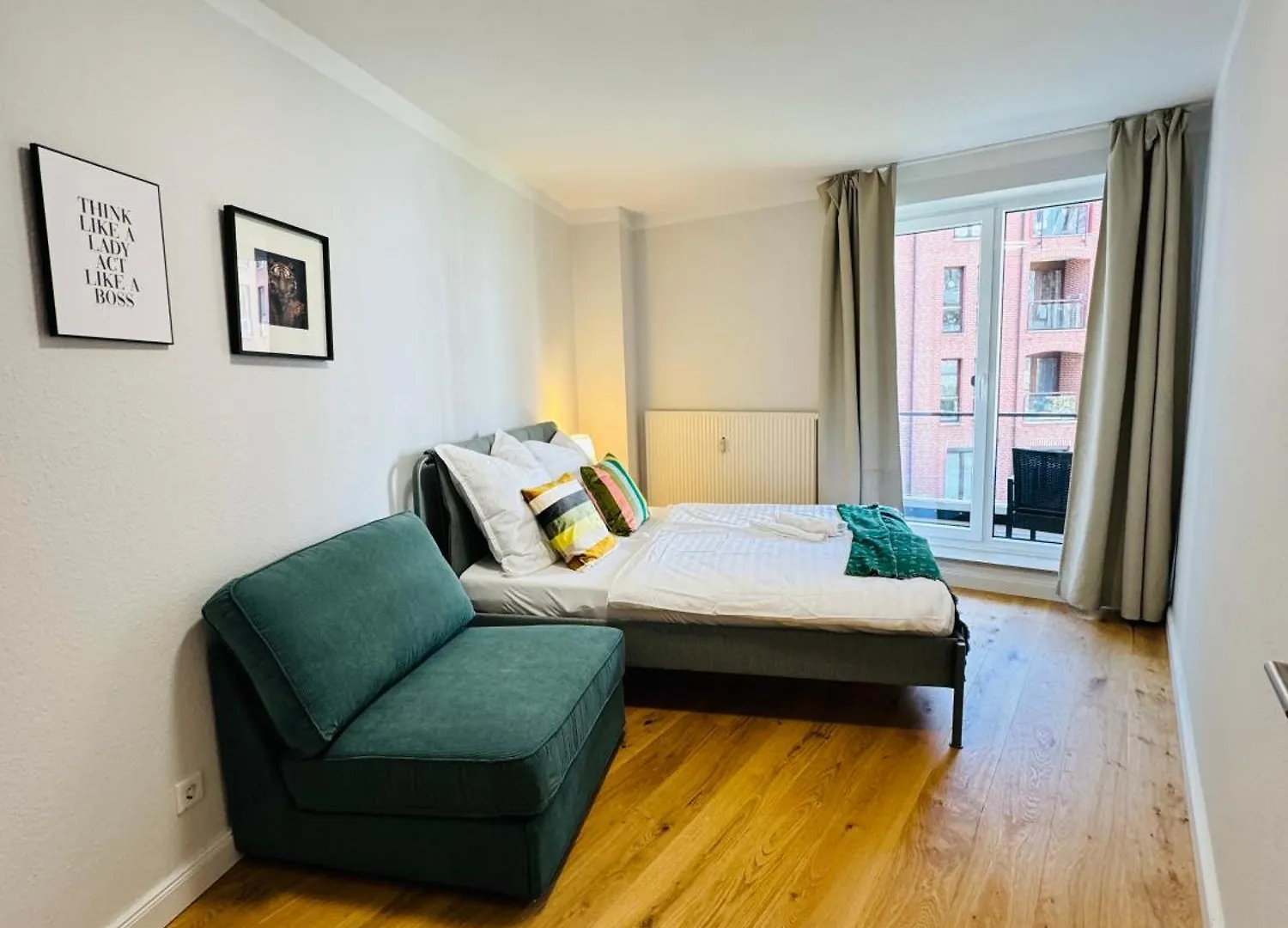 Aparthotel Schlachte Bremen City Balkon